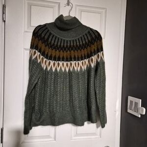 Evereve Green Fair Isle Cable Knit Turtleneck Sweater - Women’s Small
